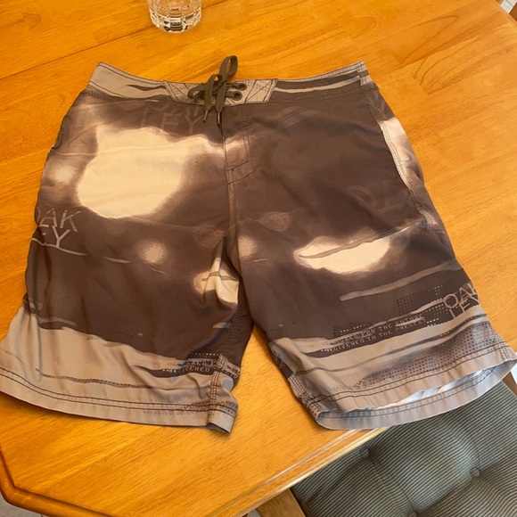 Gray and white Oakley Men’s Bathing Suit - Picture 1 of 6